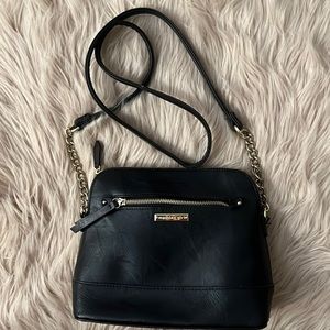 madden girl chain-link crossbody